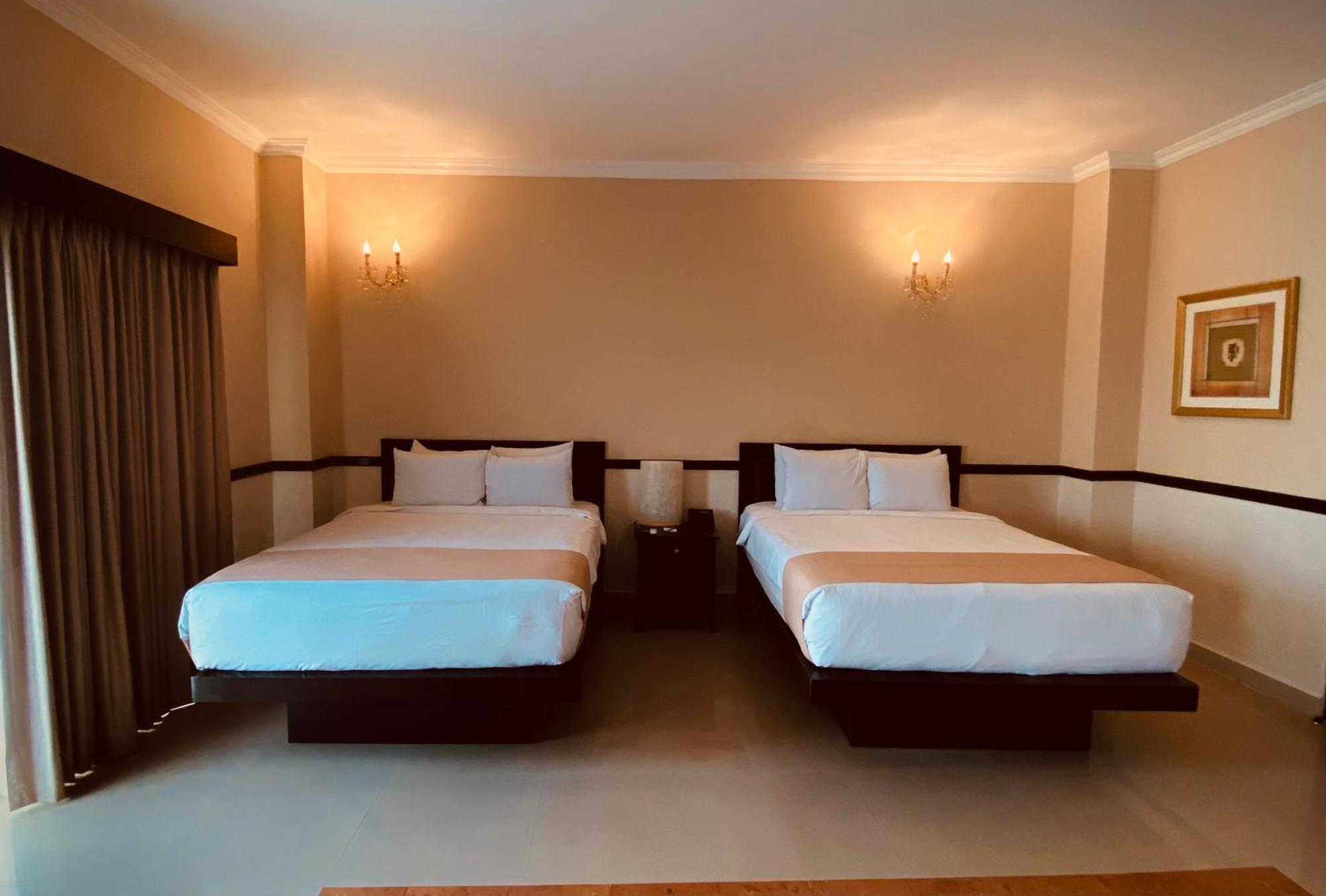 Hotel Palacio Maya Мерида Екстериор снимка