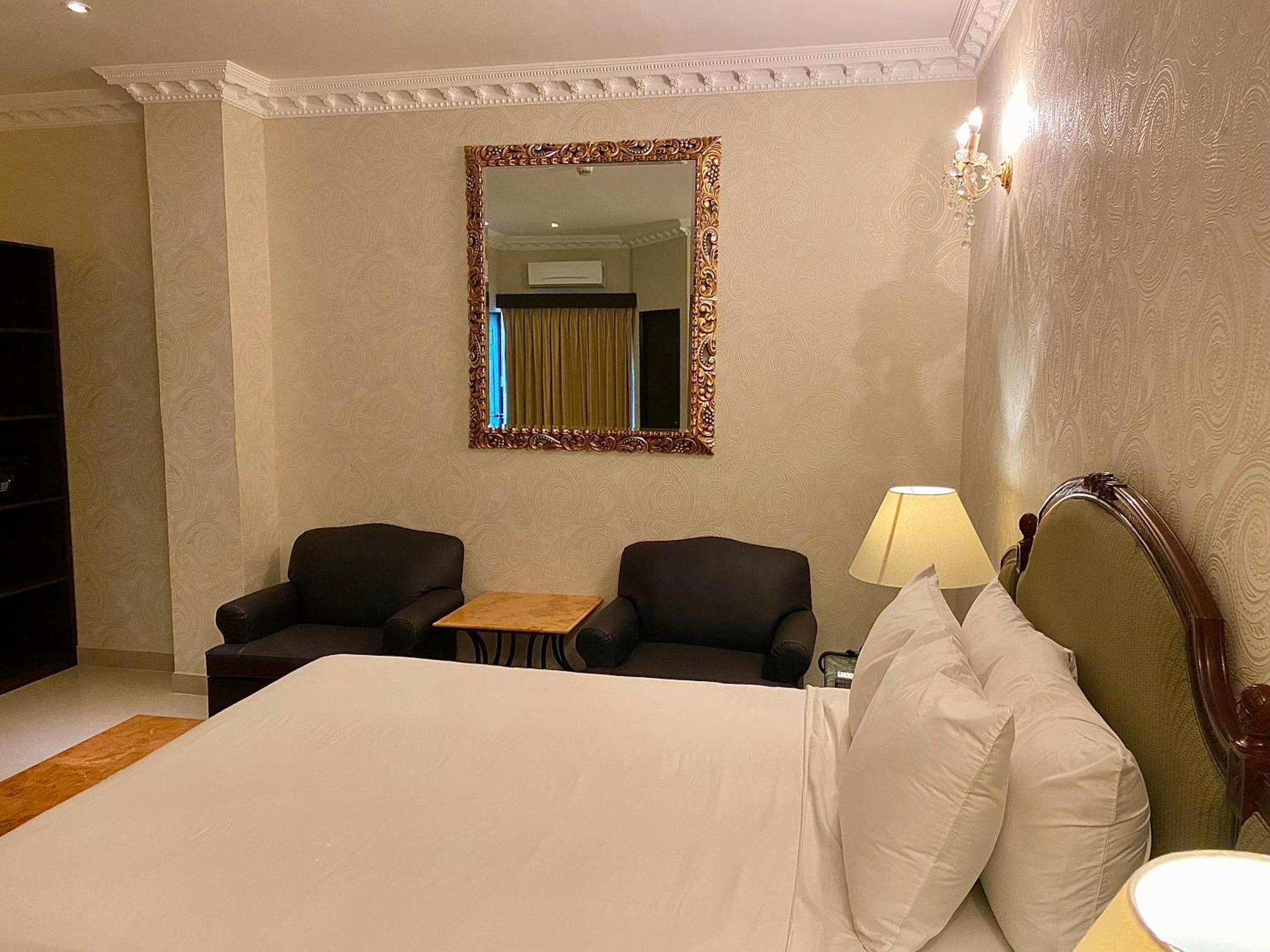 Hotel Palacio Maya Мерида Екстериор снимка